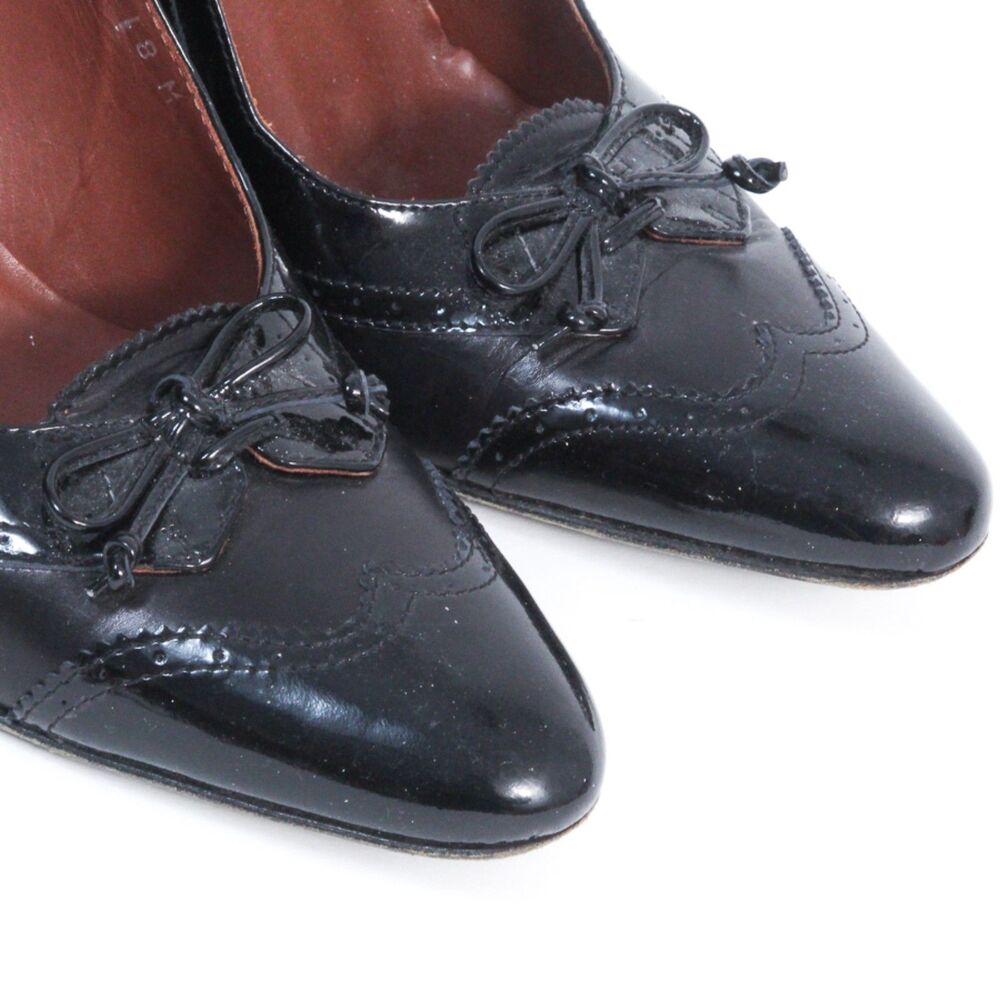 Donald Pliner Couture Women's 8M Black Patent Leather Bow Pumps Italy Wingtip